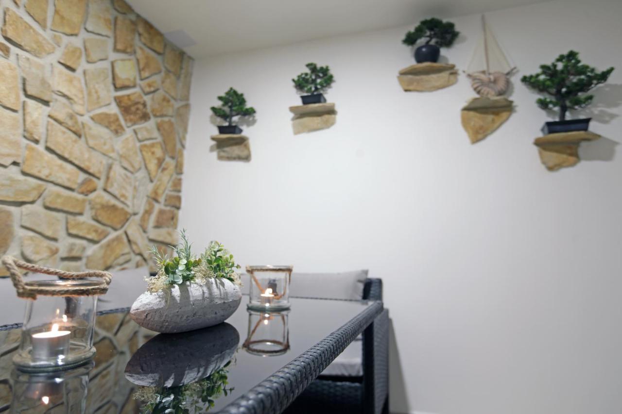 Wellness Penzion Kristyna - Acko Hradek nad Nisou Exterior photo